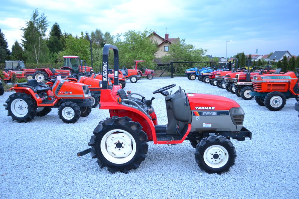 Traktorek japoński mini traktor Yanmar Mitsubishi