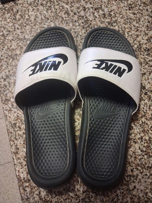 Chinelos da nike