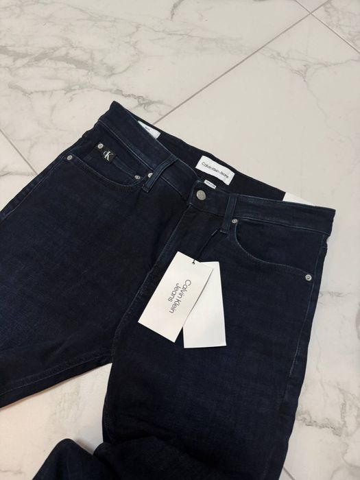 Жіночі джинси calvin klein