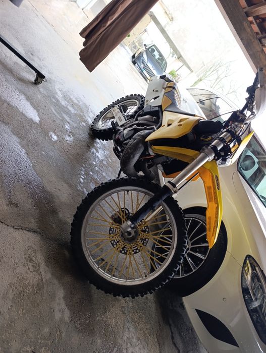 Suzuki rmx  250 2t