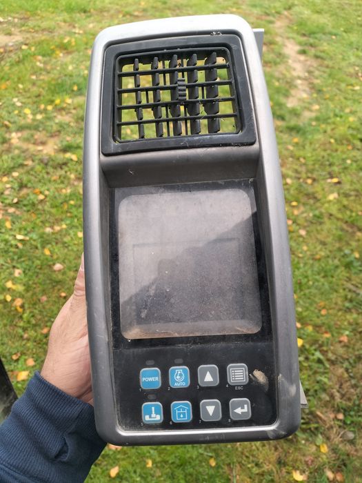 Wyświetlacz LCD do koparki DOSAN DX225LC