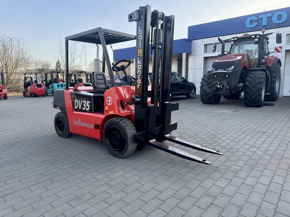 Навантажувач Балканкар ДВ 1792 Balkancar