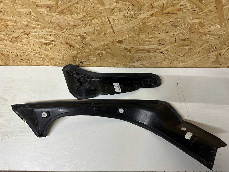 Оригінальне облицювання водостічного жолоба(ліва сторона)BMW G30 2017