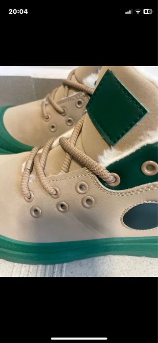 Buty zimowe sportowe unisex r.46 wkladka 28.5