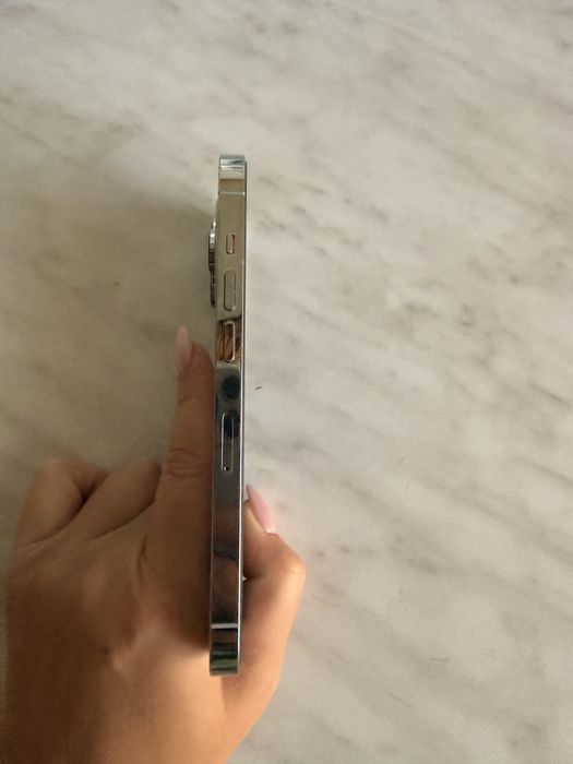 iPhone 14 Pro silver  256GB pamięci apple