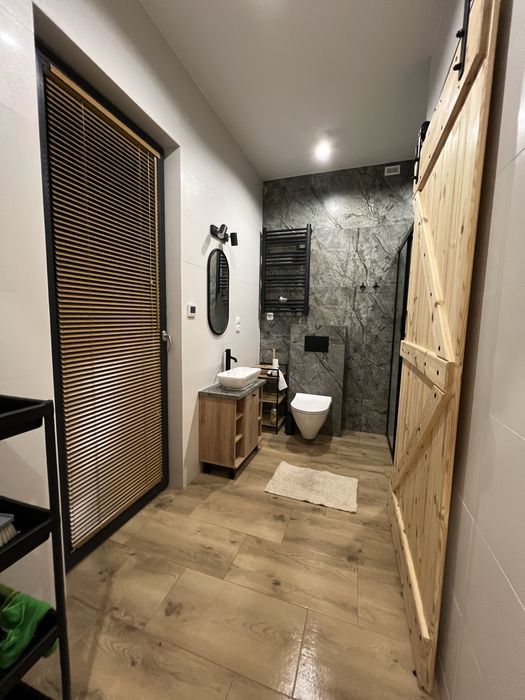 DOMEK z jacuzzi nad wodą LABA CHAŃCZA zalew Raków wieczór panieński