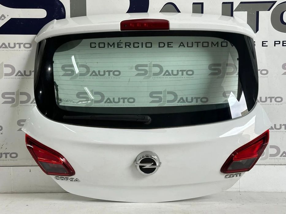 Tampa Mala - Opel Corsa E (2017)