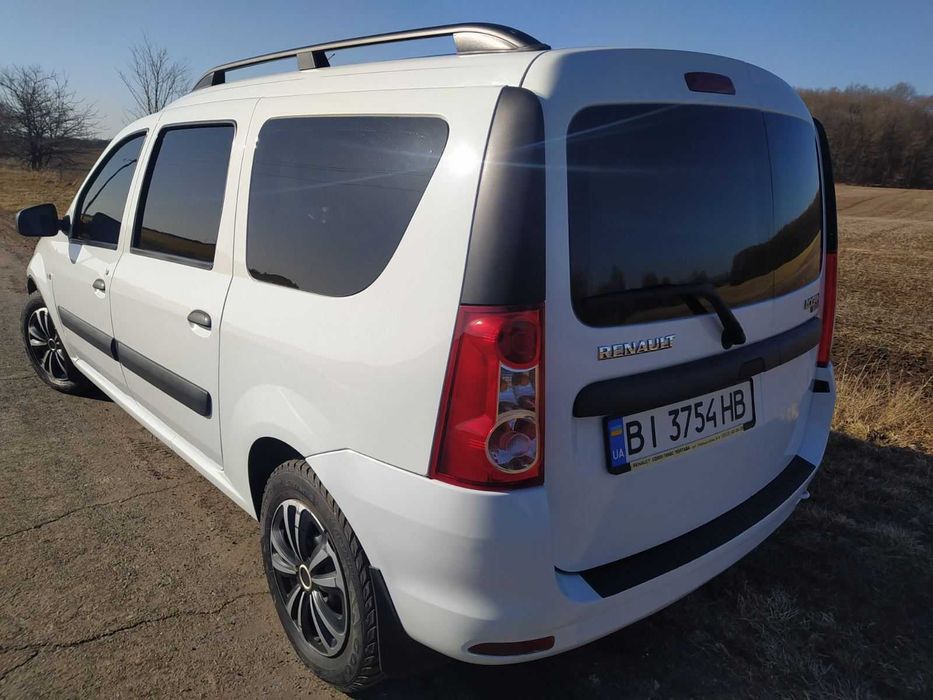 Renault Logan MCV 1,6л 2012 р.в.