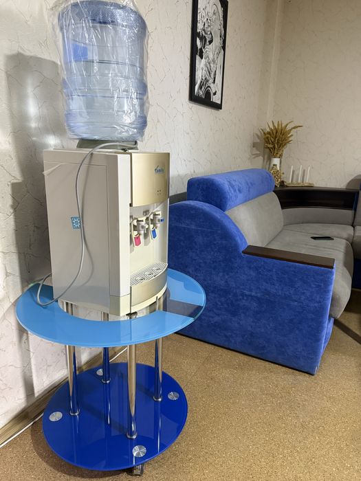 Кулер для води Family WBF-1000S (настільний)