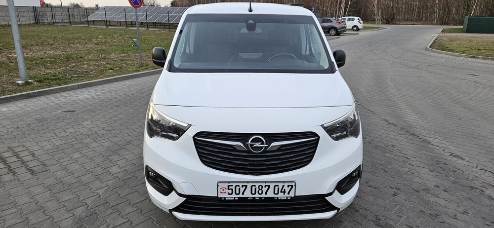Opel Combo 1,5 Diesel 130km