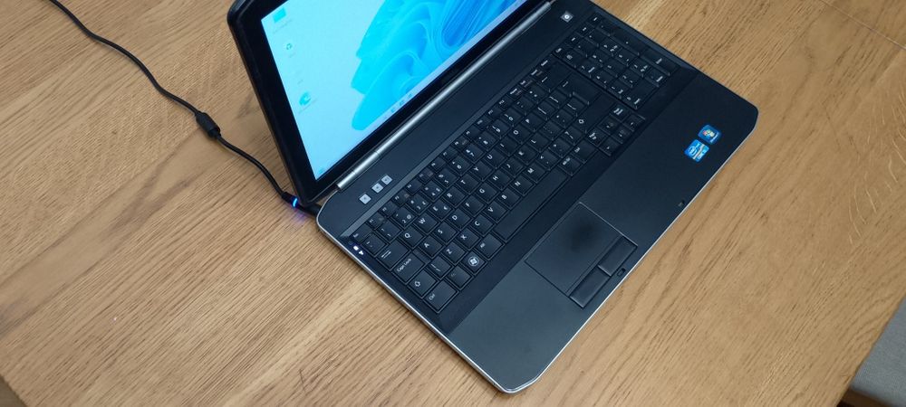 Laptop Dell E5520 SSD i5 Win11 gwarancja.