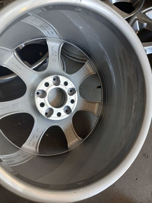 Felgi aluminiowe Mercedes C 8,5j17 et 58 ch 66 5x112 chromowano-grafitowe W 204