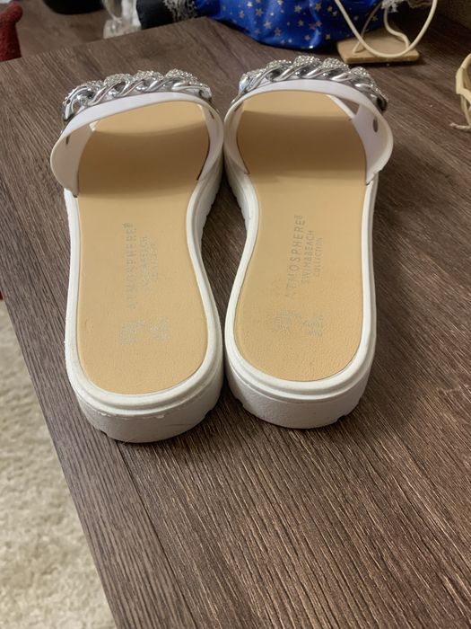 Продам шльопанці жіночі