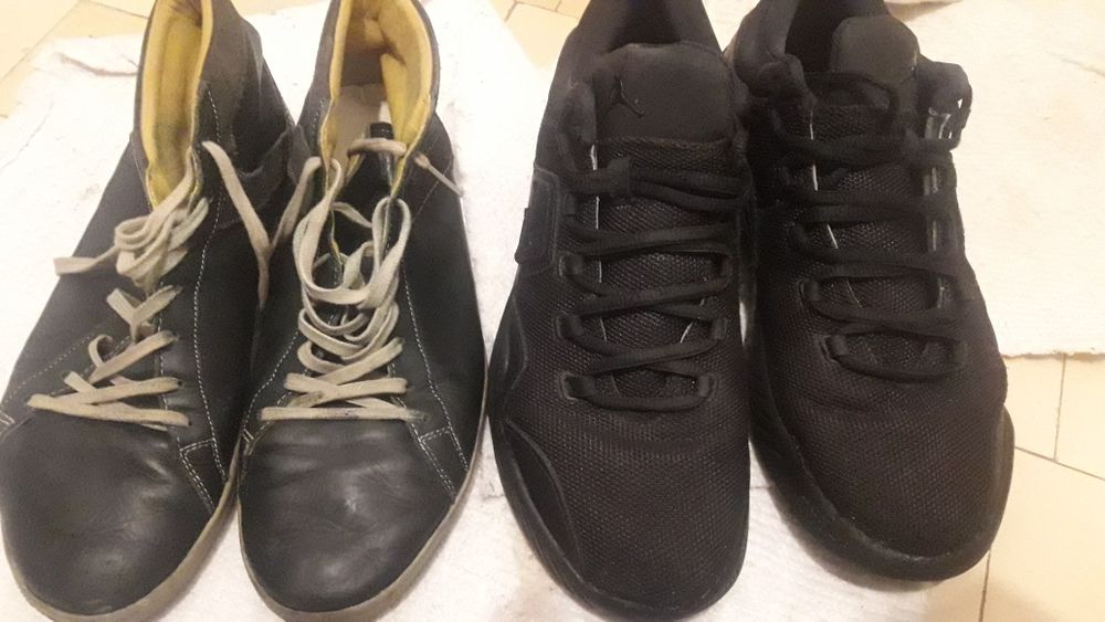 Продам кроссовки 43 размер  стелька 28см