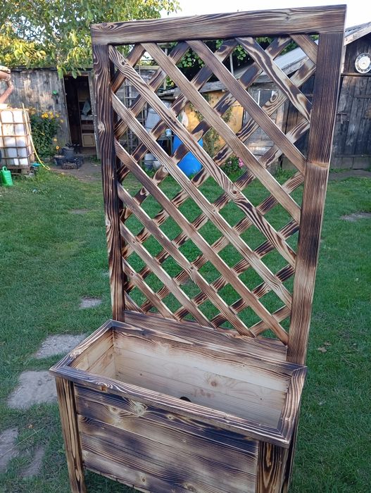 Duża Donica z kratka