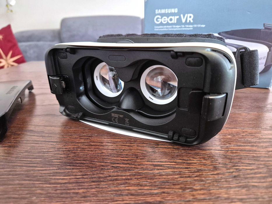 Okulary VR - Samsung Gear VR SM-R322
