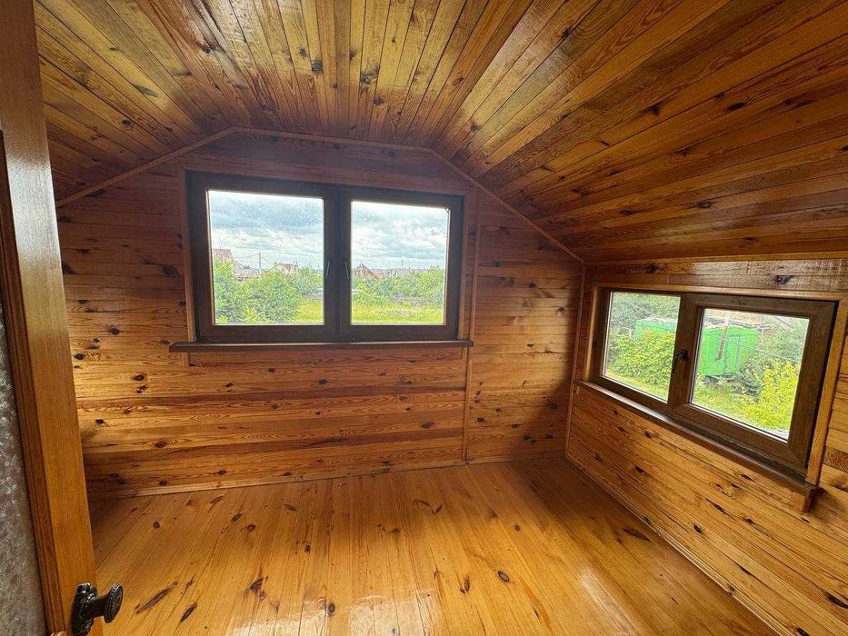 Будинок з екологічних матеріалів 100 кв.м. ,ділянка 20 сот., с.Гатне