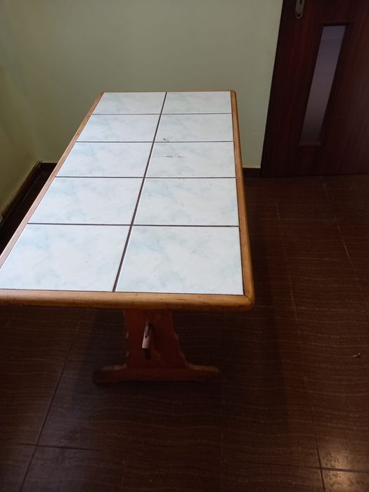 Stolik kuchenny drewniany