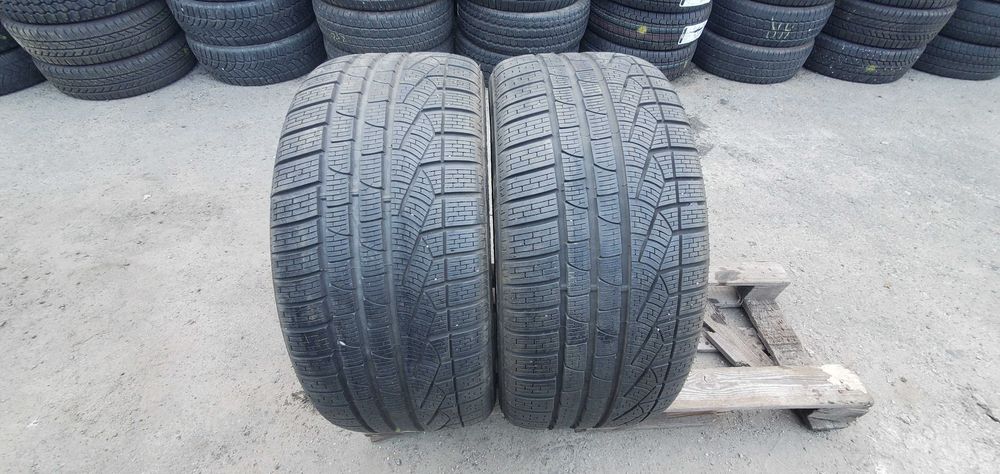 Зимові шини 275 40 R19 Pirelli SotoZero Runflat 2018рік Англія