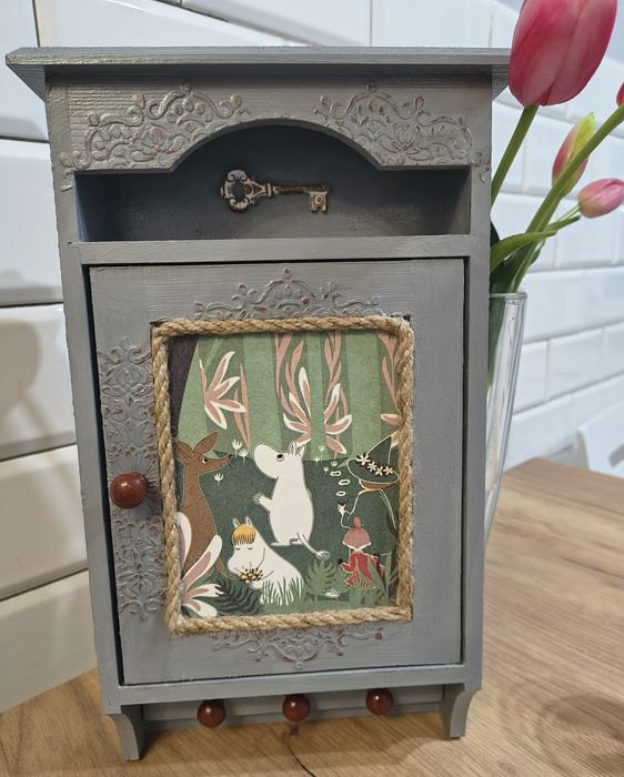 Szafka Muminki decoupage