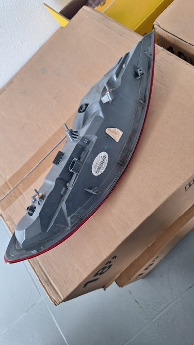 Farolin traseiro mercedes c 220