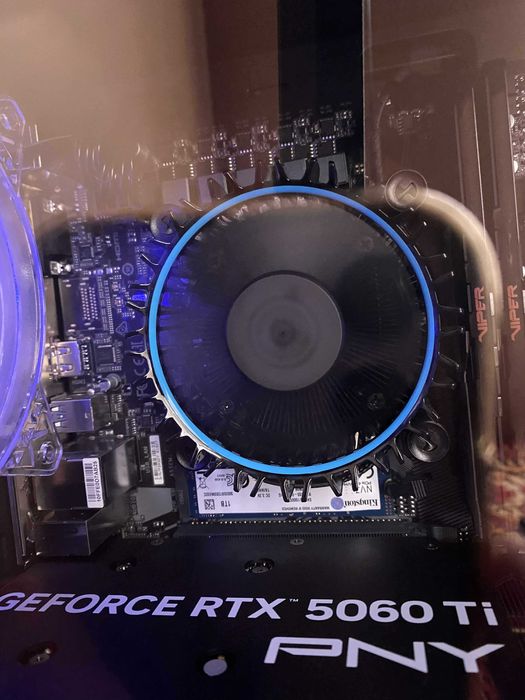 Zestaw Komputerowy ( RTX 5060 TI + intelcore i5-14400F  ) + monitor