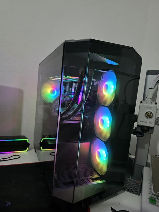 Torre gaming Am5 RX9070XT 16GB nova a estrear