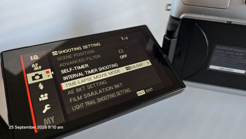 Fujifilm X-A7 [RARA] — Sensor Bayer 24.2 MP + Ecrã Tátil 3.5"