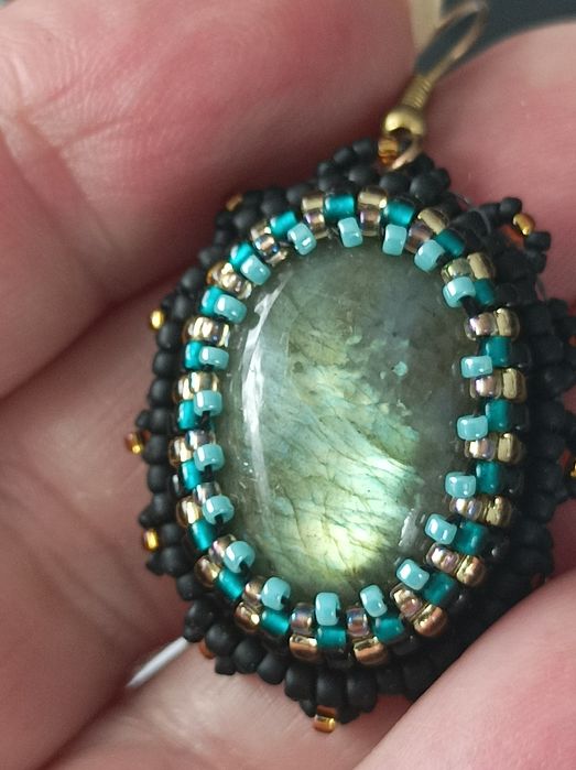Kolczyki labradoryt czarne beading