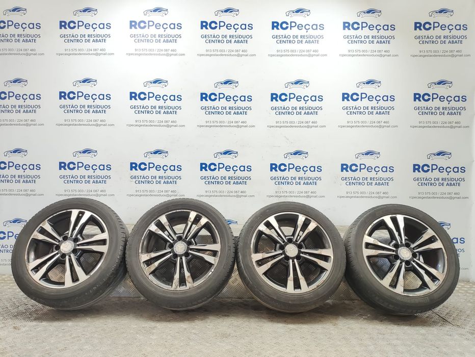 Conjunto de Jantes 17 Twin-Spoke Mercedes Benz Classe E W212 8J ET48 5x112 2009 a 2016