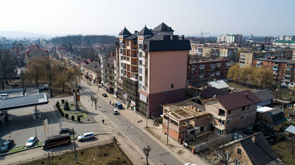Продаю комерційне приміщення вул.Бандери