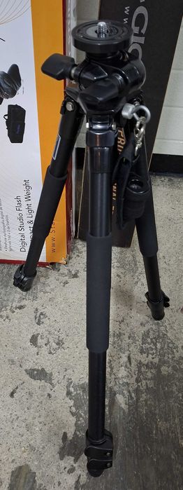 Estúdio Fotografia – Canon, Starblitz, Giottos, Hama e Panossaurus