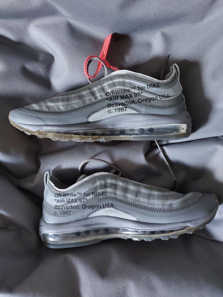 97 off white menta