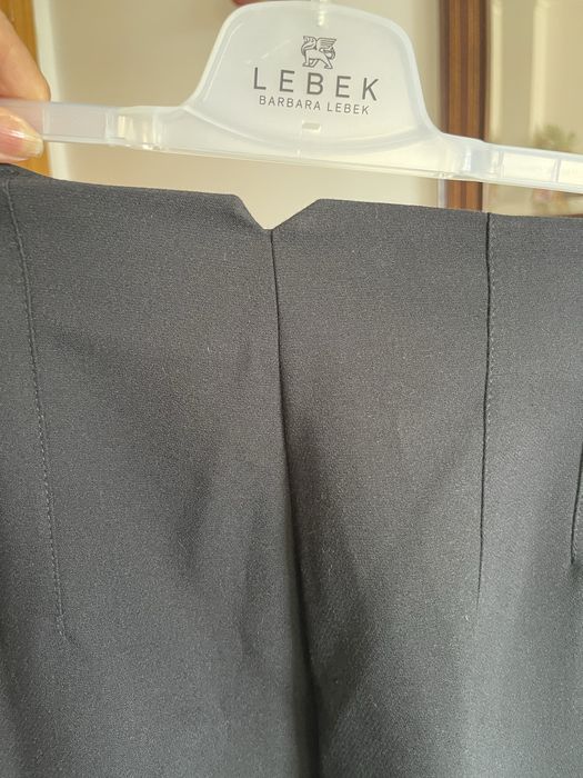 Calça classica preta, da Zara