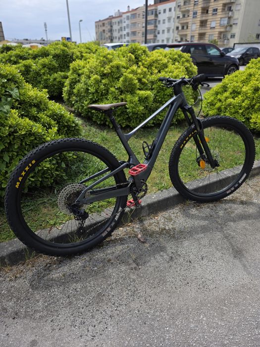 Bicicleta Scott Spark / Spari MTB 29” Carbono – Impecável