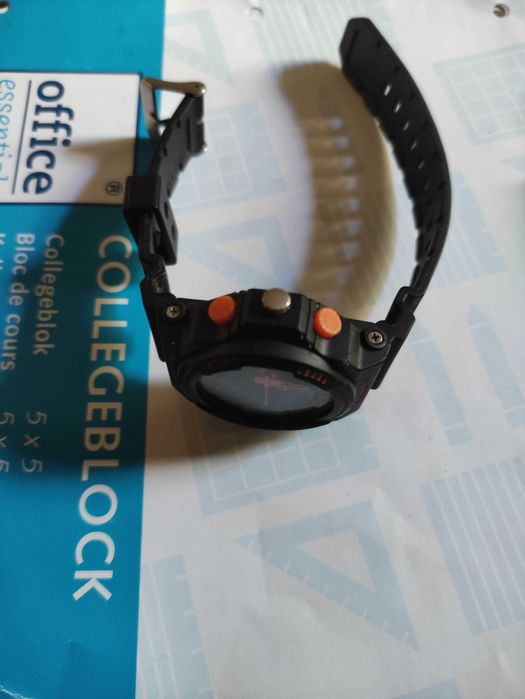 Электронные часы