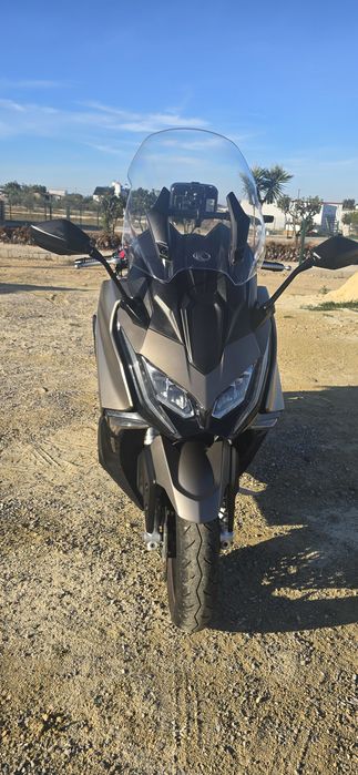 Kymco 550 AK Premium
