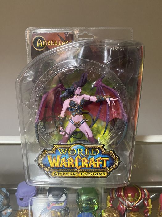 World of Warcraft - Succubus Demon Amberlash Series 4