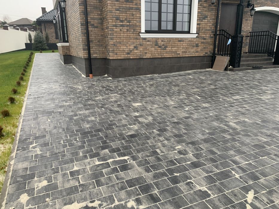 Укладання бруківки