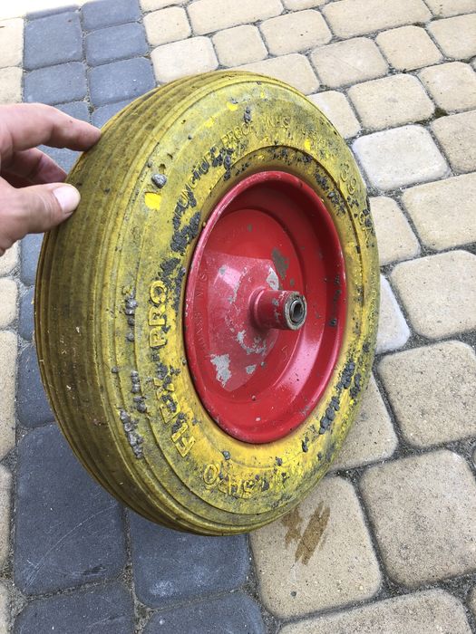 Kolo do taczki bezdentkowe