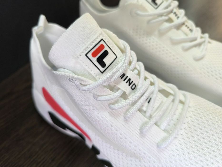 Sale Fila 41-45 р Кросівки кеди крассовки білі чорні піна підошва