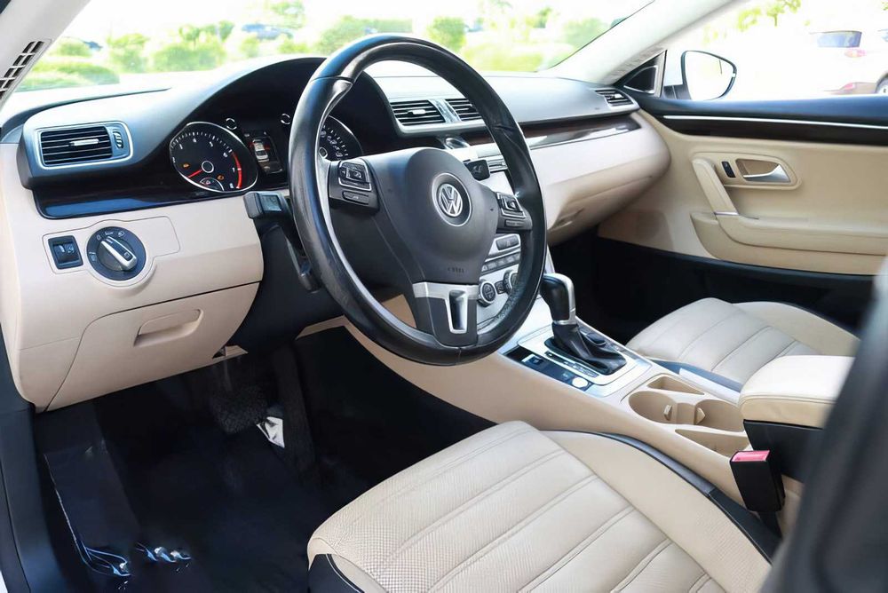 Volkswagen CC      2015
