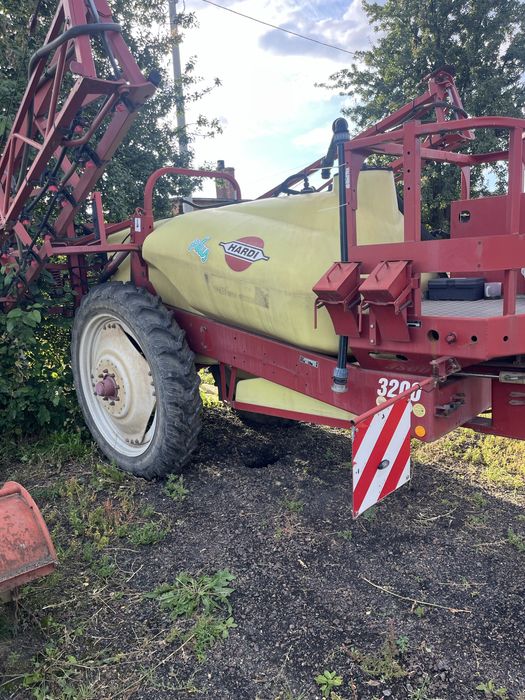 Hardi comander 3200