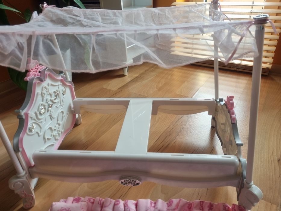 Łóżko dla lalki księżniczki duże