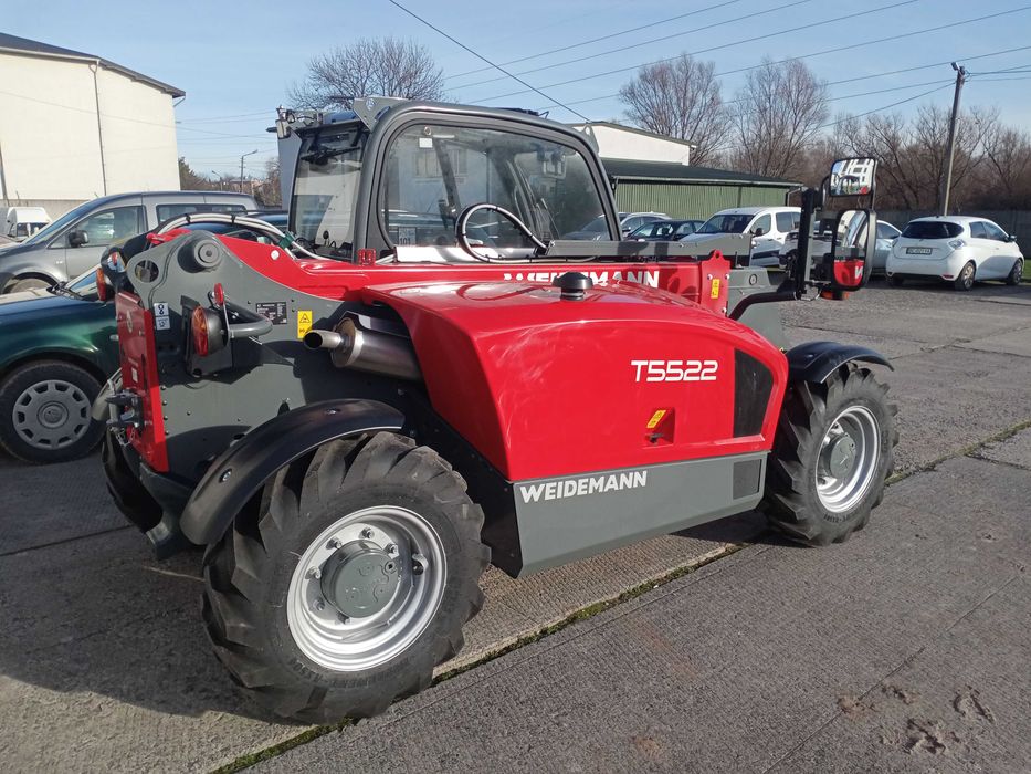 Телескопічний навантажувач WEIDEMANN T5522