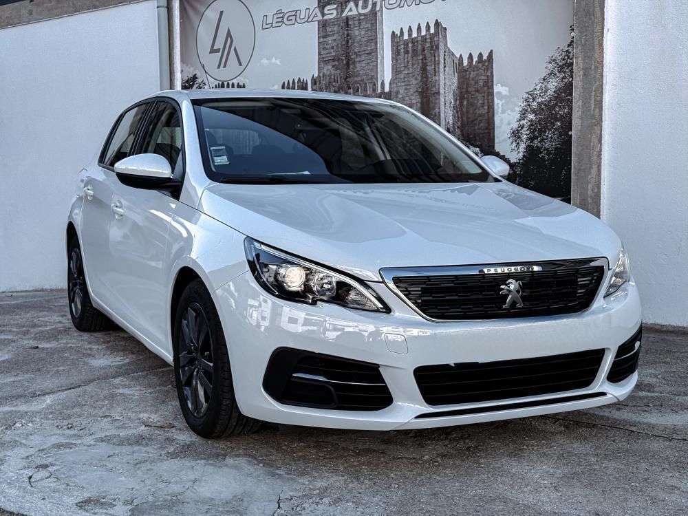 Peugeot 308 1.5 BlueHDi Business Line