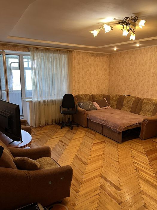 Продам 2х кімнатну квартиру в Хортицькому р-ні.