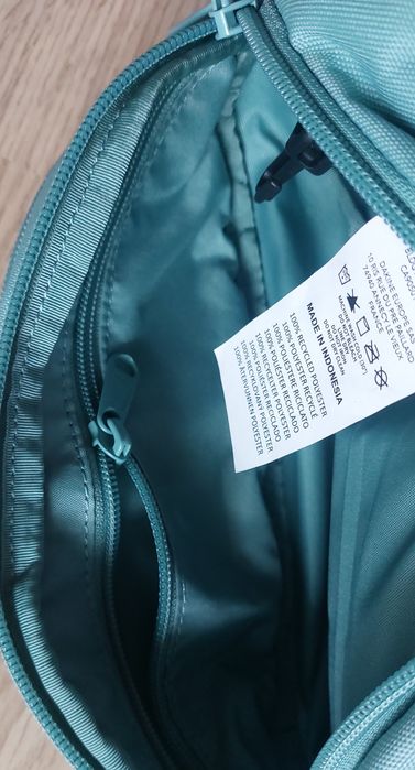 Сумка б/у поясная, бананка dakine hip pack