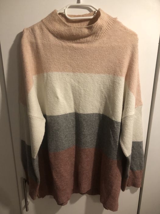 Cienki sweter damski