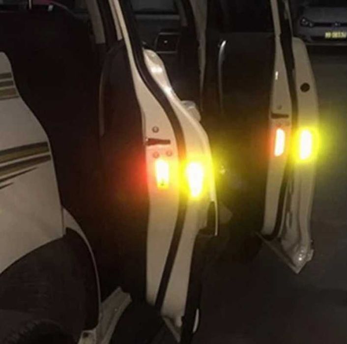 Світловідбиваюча наліпка дверей автомобіля OPEN катафот наклейка